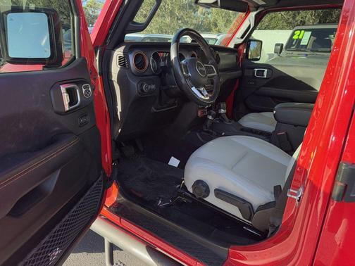2021 Jeep Gladiator Mojave 4X4