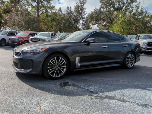 2019 Kia Stinger Premium