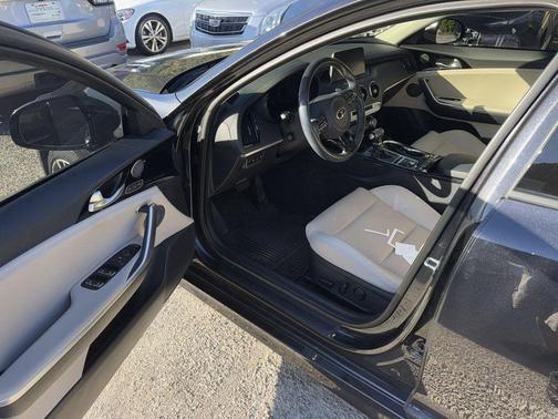 2019 Kia Stinger Premium