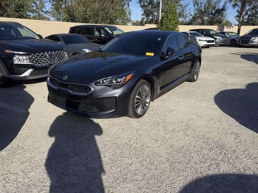 2019 Kia Stinger Premium
