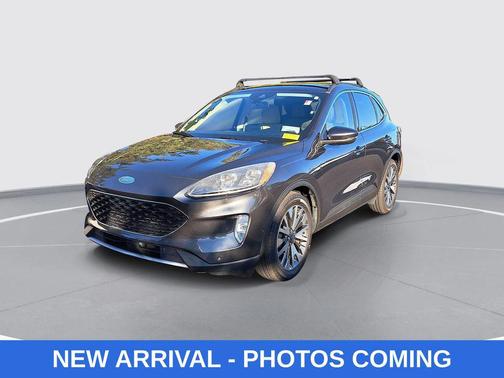 2020 Ford Escape Titanium