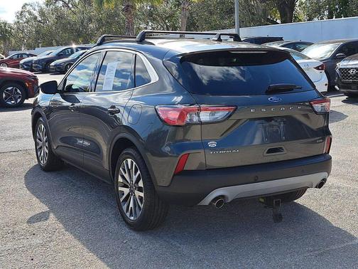 2020 Ford Escape Titanium