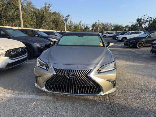 2021 Lexus ES 350 Base