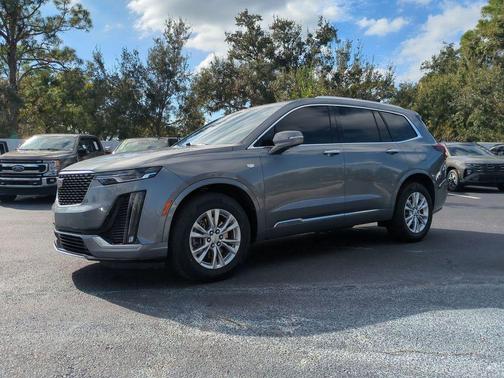 2021 Cadillac XT6 Luxury FWD