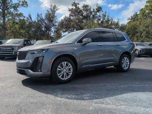 2021 Cadillac XT6 Luxury FWD