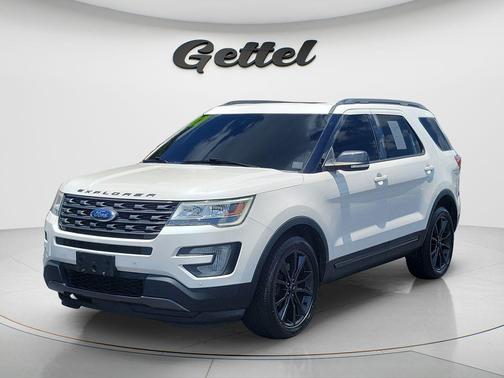 WHITE PLATINUM MET TRI-COAT 2017 Ford Explorer XLT
