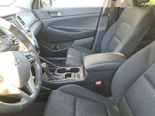 2016 Hyundai TUCSON Sport