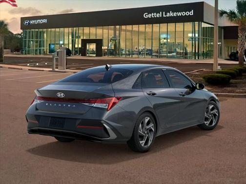 2025 Hyundai ELANTRA SEL