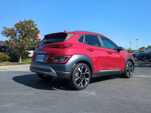 2022 Hyundai KONA Limited