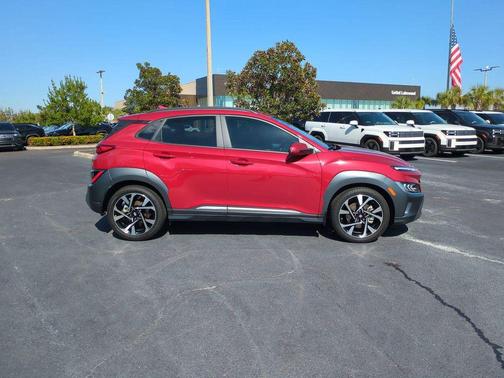 2022 Hyundai KONA Limited