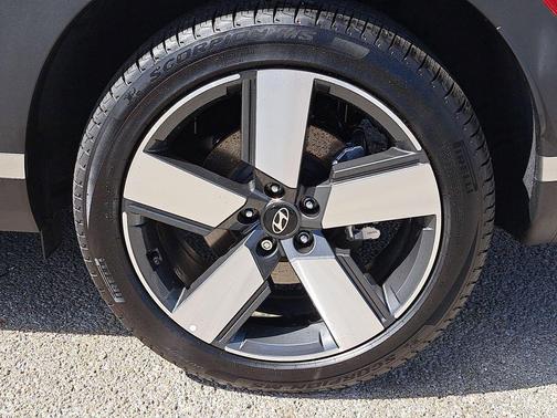 2025 Hyundai SANTA FE Limited