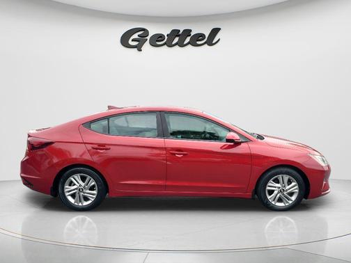 Scarlet Red Pearl 2020 Hyundai ELANTRA SEL