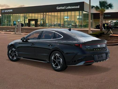 2026 Hyundai SONATA SEL