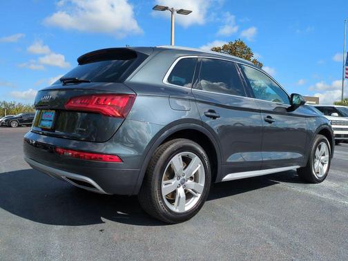 2019 Audi Q5 2.0T Premium Plus