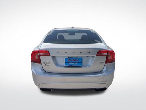 2015 Volvo S60 T5 Platinum
