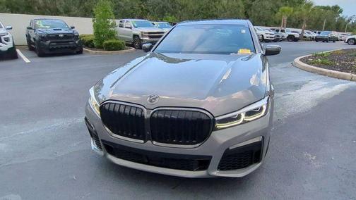 2022 BMW 750 i xDrive
