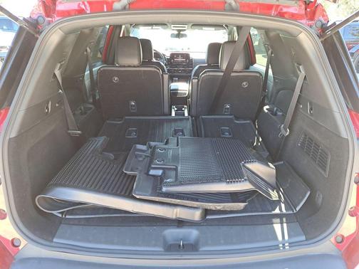 2023 Nissan Pathfinder Rock Creek 4WD