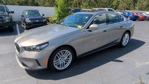 2024 BMW 530 530i