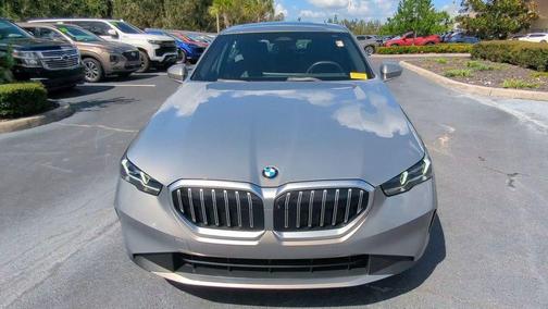 2024 BMW 530 530i