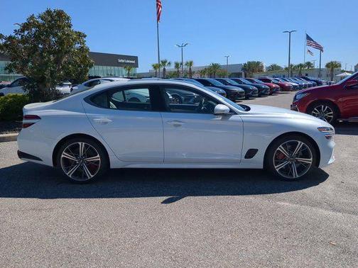 2024 Genesis G70 3.3T RWD Sport Advanced