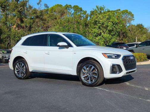 2023 Audi Q5 45 S line Premium Plus