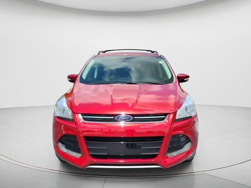 RUBY RED METALLIC TINTED CC 2016 Ford Escape Titanium