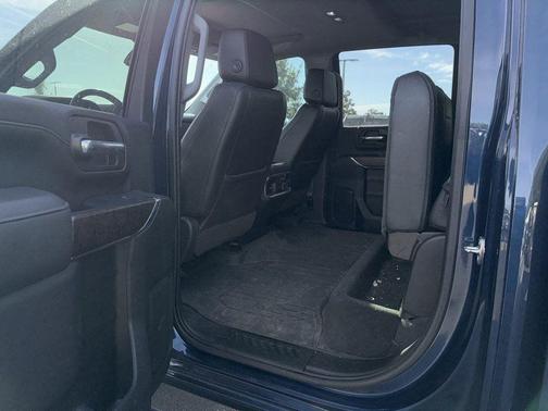 2023 GMC Sierra 3500 Denali