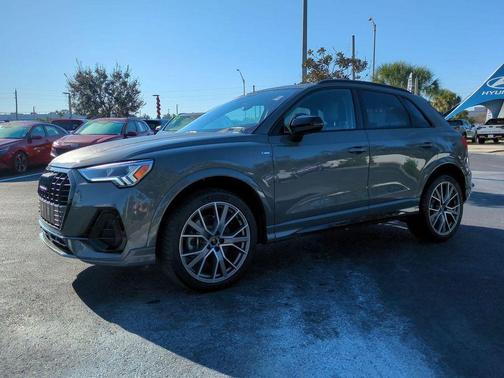 2025 Audi Q3 45 S line Premium Plus