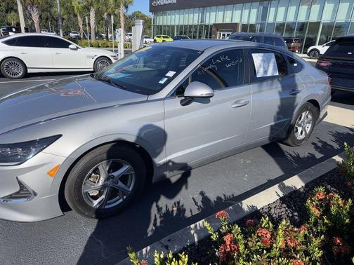 2023 Hyundai SONATA SE