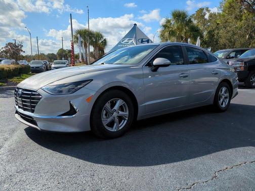 2023 Hyundai SONATA SE