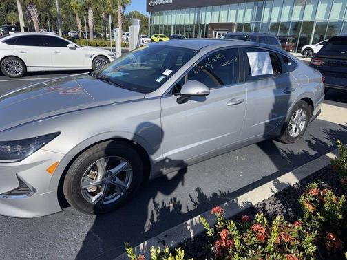 2023 Hyundai SONATA SE