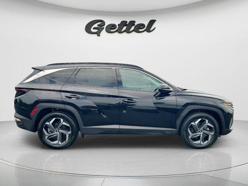 Black Pearl 2024 Hyundai TUCSON Hybrid Limited