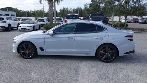 2022 Genesis G70 3.3T RWD