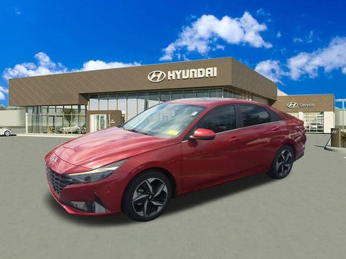 2023 Hyundai ELANTRA Limited