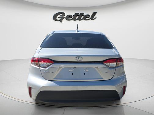 Classic Silver Metallic 2024 Toyota Corolla LE
