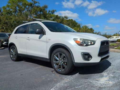 2013 Mitsubishi Outlander Sport LE