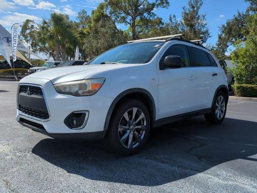 2013 Mitsubishi Outlander Sport LE