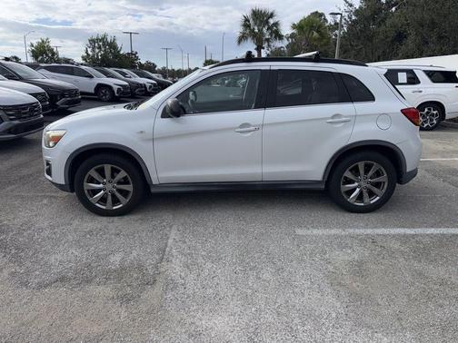 2013 Mitsubishi Outlander Sport LE