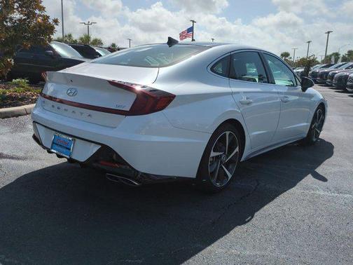 2022 Hyundai SONATA SEL Plus