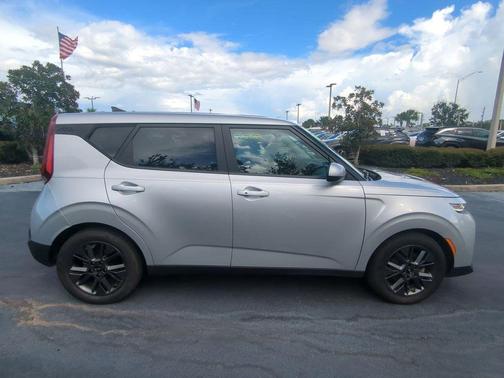 2020 Kia Soul EX