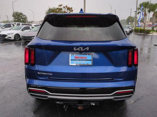 2023 Kia Sorento S