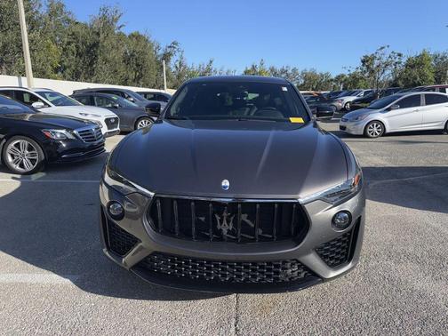 2022 Maserati Levante Modena