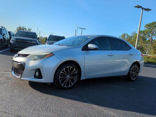 2015 Toyota Corolla S Plus