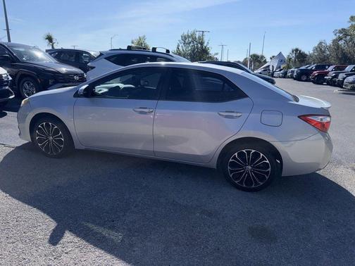 2015 Toyota Corolla S Plus