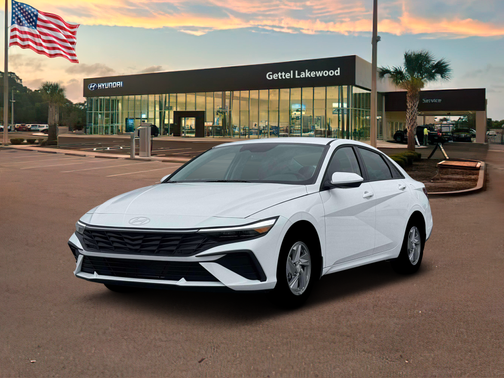 2026 Hyundai ELANTRA SE