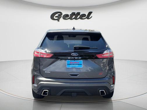 CARBONIZED GRAY 2022 Ford Edge ST