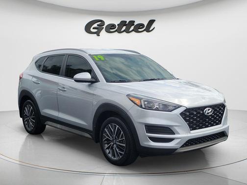 Molten Silver 2019 Hyundai TUCSON SE