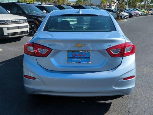 2018 Chevrolet Cruze LT