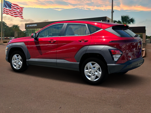 2025 Hyundai KONA SE