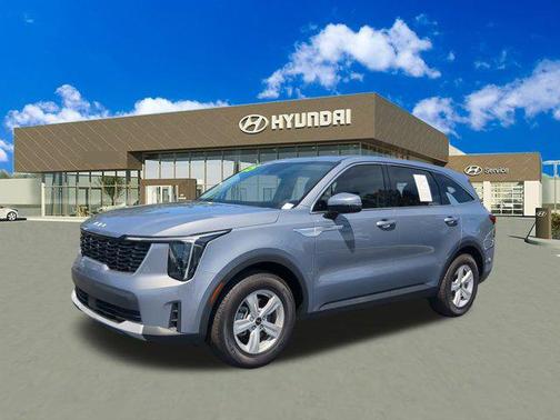 2025 Kia Sorento LX